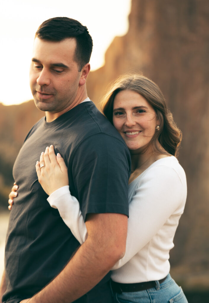 elegant engagement photo shoot in bend oregon