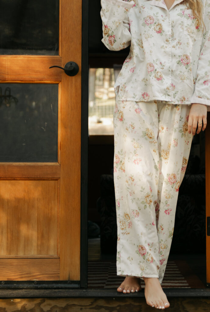 detail photo of bride's pajamas and ring on wedding day