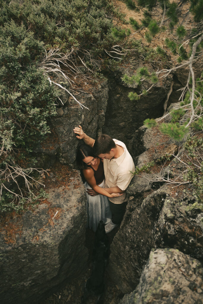 unique engagement photos in bend, oregon