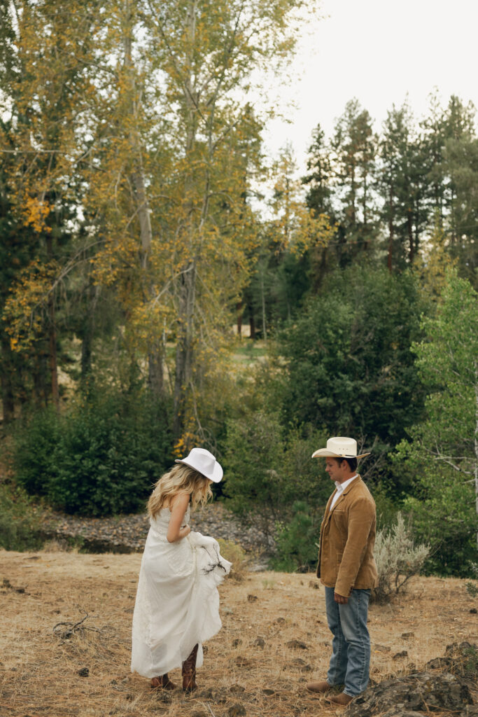 documentary western wedding photo