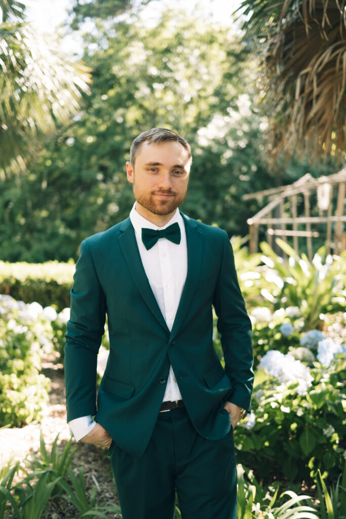 groom headshot at florida destination wedding