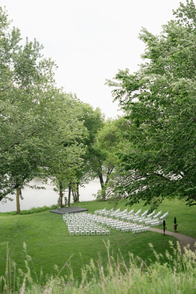 leopold's mississippi gardens event center ceremony lawn